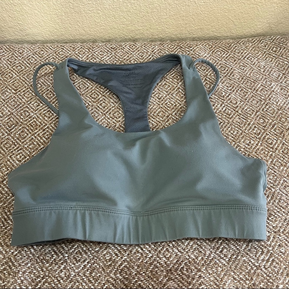 AYBL Green Sage CORE SPORT BRA Sz L Bundle Of 2 Outdoor Gym Casual Gorpcore - Picture 12 of 13
